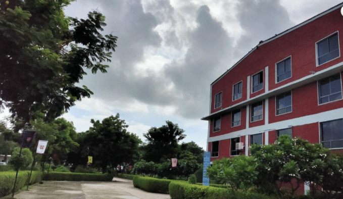 Rai School of Agriculture Ahmedabad Campus photo 4